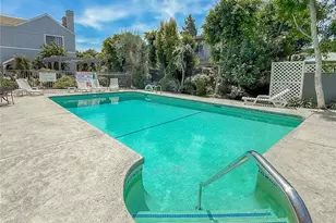 18100 Burbank Blvd, Tarzana, CA 91356 - Photo 39