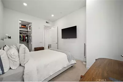 27410 Merlin Place #203, Valencia, CA 91381 - Photo 21