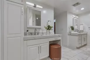 432 S Willaman Dr, Los Angeles, CA 90048 - Photo 35