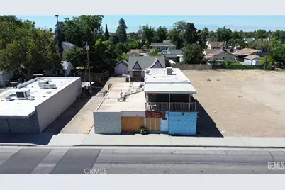 231 California, Bakersfield, CA 93304 - Photo 1