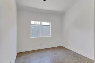 17349 Saticoy, Northridge, CA 91325 - Photo 37