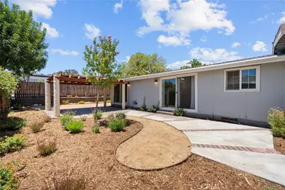 32003 Emerald, Castaic, CA 91384 - Photo 23