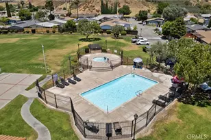 32003 Emerald, Castaic, CA 91384 - Photo 25