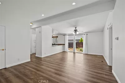 32003 Emerald, Castaic, CA 91384 - Photo 7