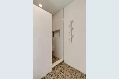 8933 Willis #15, Panorama City, CA 91402 - Photo 17