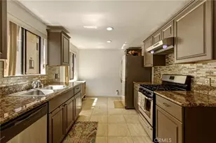 8933 Willis, Panorama City, CA 91402 - Photo 9