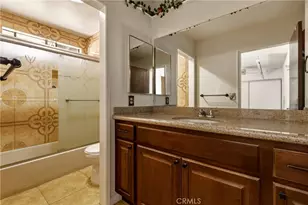 8933 Willis, Panorama City, CA 91402 - Photo 19