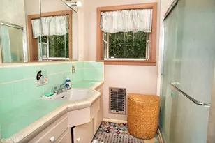 14955 Hartland, Van Nuys, CA 91405 - Photo 11