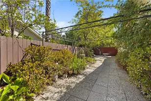 26096 Adamor Rd, Calabasas, CA 91302 - Photo 59
