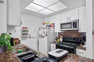 19350 Sherman Way, Reseda, CA 91335 - Photo 17