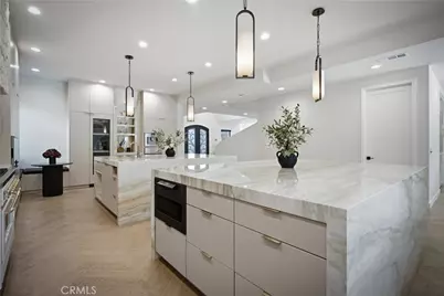 17437 Oak Creek Court, Encino, CA 91316 - Photo 17