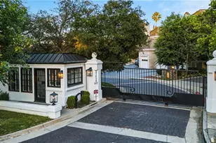 17437 Oak Creek Ct, Encino, CA 91316 - Photo 71