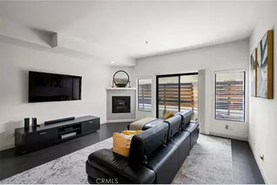 4477 Woodman Avenue #202, Sherman Oaks, CA 91423 - Photo 3