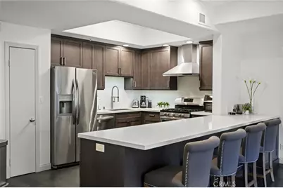4477 Woodman Avenue #202, Sherman Oaks, CA 91423 - Photo 5