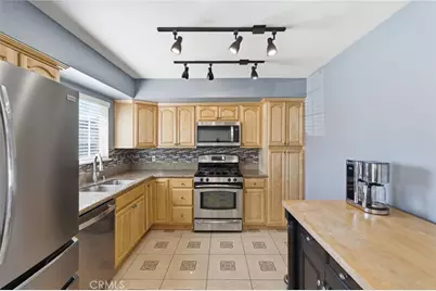 26632 Torreypines Drive, Newhall, CA 91321 - Photo 15
