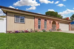 26632 Torrey Pines Dr, Newhall, CA 91321 - Photo 1