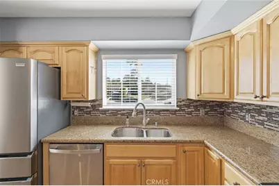 26632 Torreypines Drive, Newhall, CA 91321 - Photo 17