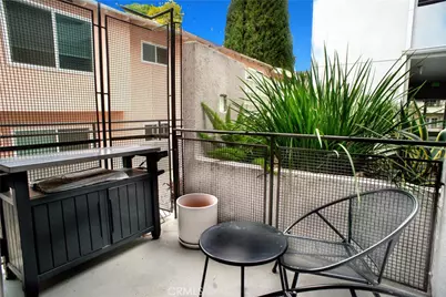 4236 Longridge Avenue, Studio City, CA 91604 - Photo 21