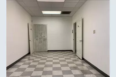 1015 Truman, San Fernando, CA 91340 - Photo 5