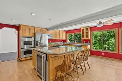 25313 Via Brasa, Valencia, CA 91355 - Photo 45