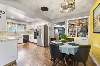 6621 Vancouver Drive, Bakersfield, CA 93309 - Photo 7