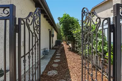 9521 Yolanda, Northridge, CA 91324 - Photo 57
