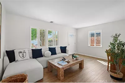 9725 Haddon, Pacoima, CA 91331 - Photo 11