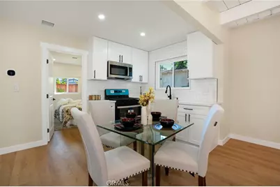 15725 Drell Street, Sylmar, CA 91342 - Photo 7