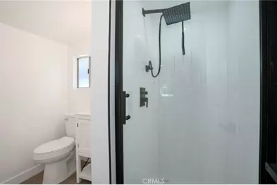 15725 Drell Street, Sylmar, CA 91342 - Photo 19