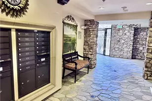 13200 Moorpark, Sherman Oaks, CA 91423 - Photo 11