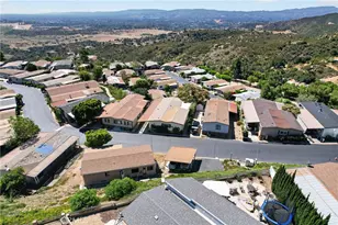 24303 Woolsey Canyon Rd, Canoga Park, CA 91304 - Photo 35