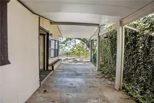 24303 Woolsey Canyon Rd, Canoga Park, CA 91304 - Photo 27