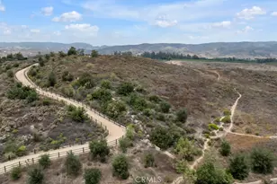 13995 Burdock Dr, Moorpark, CA 93021 - Photo 43