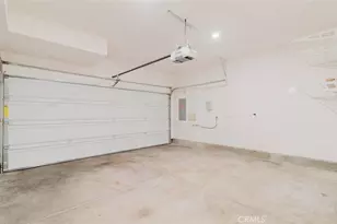 18450 W Calico Ln, Northridge, CA 91325 - Photo 29