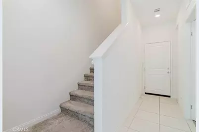 18450 W Calico Lane, Northridge, CA 91325 - Photo 3