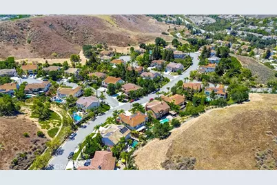 216 High Meadow, Simi Valley, CA 93065 - Photo 57