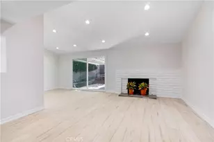 9661 Hayvenhurst Ave, Northridge, CA 91343 - Photo 23