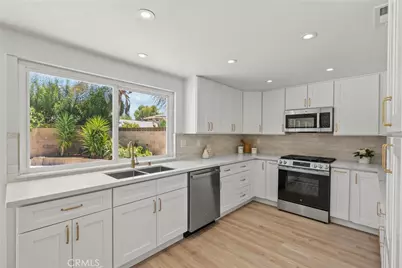 28116 Oaklar, Saugus, CA 91350 - Photo 11