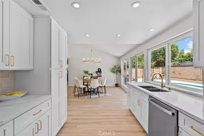 28116 Oaklar, Saugus, CA 91350 - Photo 13