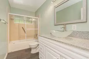 23350 Vanowen St, West Hills, CA 91307 - Photo 9