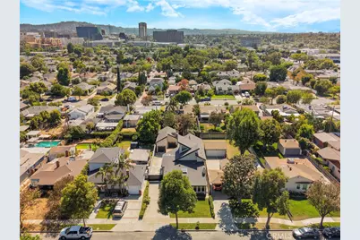 335 S Parish Place, Burbank, CA 91506 - Photo 33