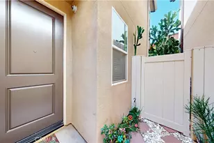 10351 Diamond, Pacoima, CA 91331 - Photo 3