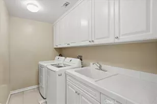29226 Las Palmas Ct, Valencia, CA 91354 - Photo 45
