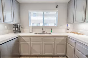 25708 Holiday Cir, Stevenson Ranch, CA 91381 - Photo 19