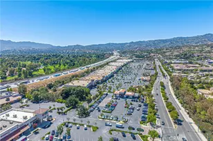 25708 Holiday Cir, Stevenson Ranch, CA 91381 - Photo 47