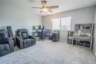 25708 Holiday Cir, Stevenson Ranch, CA 91381 - Photo 23