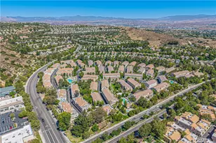 25708 Holiday Cir, Stevenson Ranch, CA 91381 - Photo 43