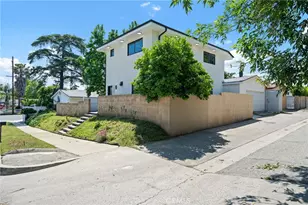 9661 Hayvenhurst Ave, Northridge, CA 91343 - Photo 39