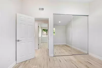 9661 Hayvenhurst Avenue, Northridge, CA 91343 - Photo 27