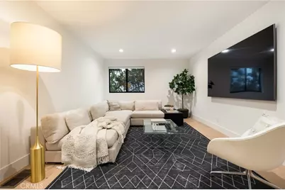 4234 Alhama Drive, Woodland Hills, CA 91364 - Photo 27